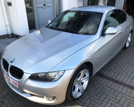 VERKOCHT  BMW 320 COUPE X-DRIVE / 4*4 / LEDER / NAVIGATIE / AUTOMAAT / GEKEURD VOOR VERKOOP