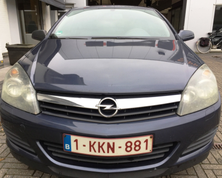 VERKOCHT OPEL ASTRA GTC 1,3 CDTI  / GEKEURD VOOR VERKOOP