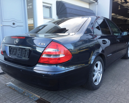 VERKOCHT  MERCEDES E 200 CDI 