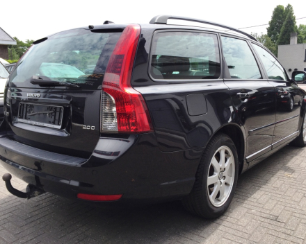 VERKOCHT  VOLVO V50 2,0 DIESEL / LEDER / ALU VELGEN / GEKEURD VOOR VERKOOP