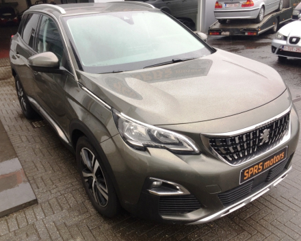 VERKOCHT  PEUGEOT 3008 NIEUW / NOG NIET INGESCHREVEN