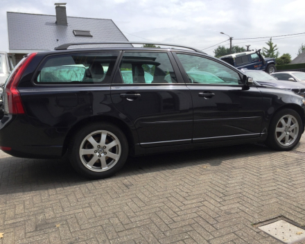 VERKOCHT  VOLVO V50 2,0 DIESEL / LEDER / ALU VELGEN / GEKEURD VOOR VERKOOP