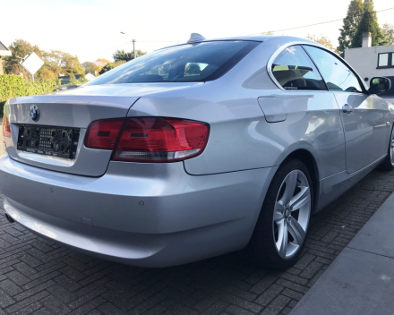 VERKOCHT  BMW 320 COUPE X-DRIVE / 4*4 / LEDER / NAVIGATIE / AUTOMAAT / GEKEURD VOOR VERKOOP