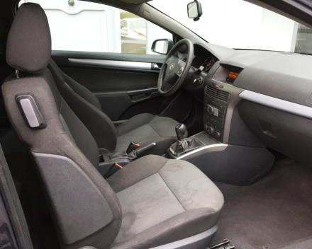 VERKOCHT OPEL ASTRA GTC 1,3 CDTI  / GEKEURD VOOR VERKOOP