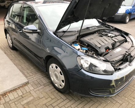 VERKOCHT  VOLKSWAGEN GOLF 6 1,6TDI   17/06/2012  181240 KM OVERNAME ONGEVALWAGEN HANDELAAR !