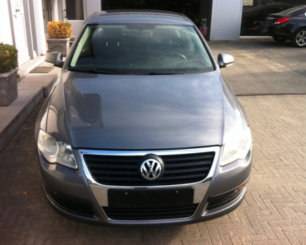 VERKOCHT VOLKSWAGEN PASSAT 1900 TDI * GEKEURD * GARANTIE