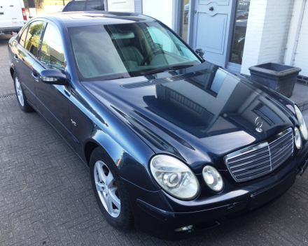 VERKOCHT  MERCEDES E 200 CDI 