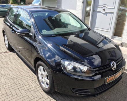 VW GOLF 1,4i Trendline Bezine Zwart - 05/2009 -90996 km