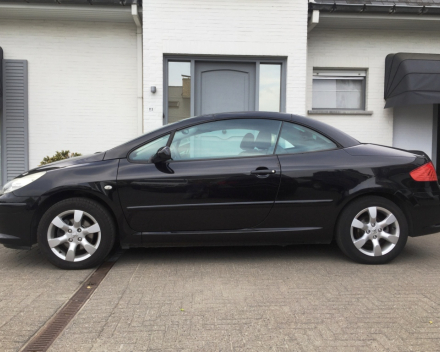 VERKOCHT  PEUGEOT 307 CABRIOLET 2,0 BENZINE / DIGITALE AIRCO / ALU VELGEN / GEKEURD VOOR VERKOOP