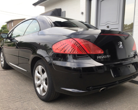 VERKOCHT  PEUGEOT 307 CABRIOLET 2,0 BENZINE / DIGITALE AIRCO / ALU VELGEN / GEKEURD VOOR VERKOOP