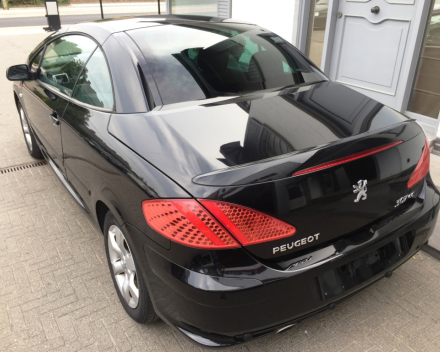 VERKOCHT  PEUGEOT 307 CABRIOLET 2,0 BENZINE / DIGITALE AIRCO / ALU VELGEN / GEKEURD VOOR VERKOOP