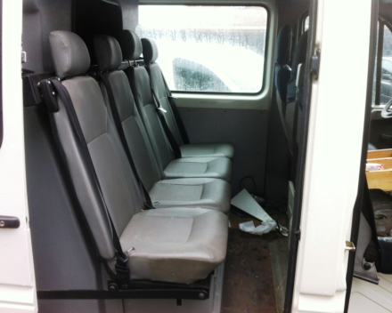 VERKOCHT  VOLKSWAGEN LT35 * 2,5 TDI * DUBBELE CABINE *  LICHTEVRACHTWAGEN * VERHOOGD * GEKEURD