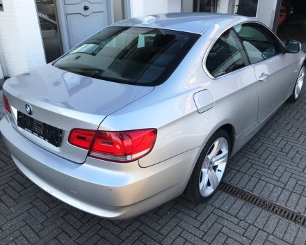 VERKOCHT  BMW 320 COUPE X-DRIVE / 4*4 / LEDER / NAVIGATIE / AUTOMAAT / GEKEURD VOOR VERKOOP