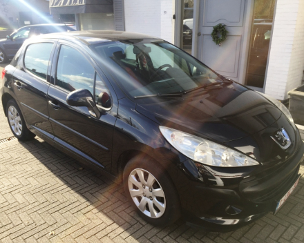 VERKOCHT  PEUGEOT 207 1400 BENZINE / BJ 2007 / 61308 KM / GEKEURD