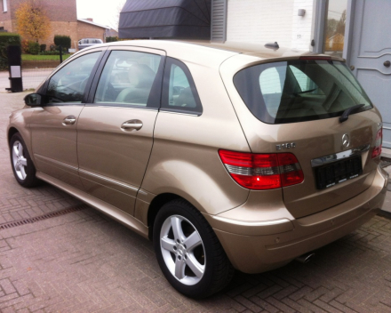 VERKOCHT MERCEDES B 180 CDI * GEKEURD * GARANTIE