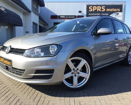 Volkswagen Golf 7 Break 1,6 TDI - Grijs - Diesel - 103101 km - 2014