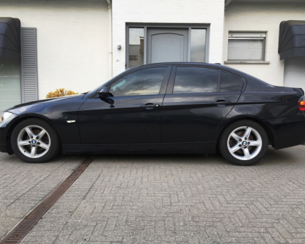 VERKOCHT  BMW 318 D