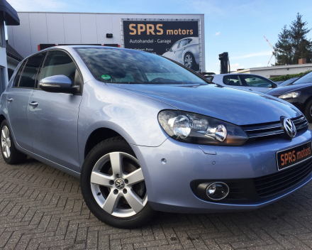 VERKOCHT  VOLKSWAGEN GOLF 6 1200 TSI / 5 DEURS / ALU VELGEN / PDC V+A / SPORTINTERIEUR / GARANTIE