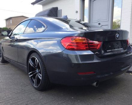 BMW 420 D COUPE - LEDER / NAVI / XENON / GARANTIE  17950 EURO