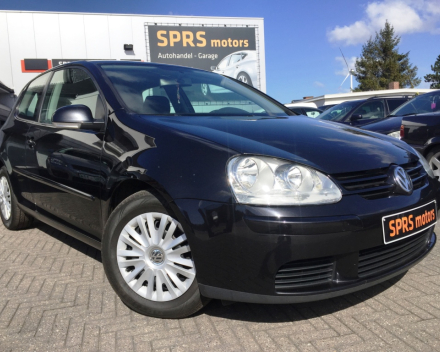 VERKOCHT  VOLKSWAGEN GOLF 5 1,9 TDI GEKEURD