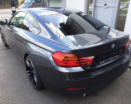 BMW 420 D COUPE - LEDER / NAVI / XENON / GARANTIE  17950 EURO