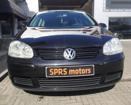 VERKOCHT  VOLKSWAGEN GOLF 5 1,9 TDI GEKEURD