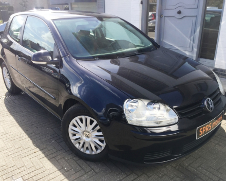 VERKOCHT  VOLKSWAGEN GOLF 5 1,9 TDI GEKEURD