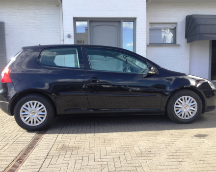 VERKOCHT  VOLKSWAGEN GOLF 5 1,9 TDI GEKEURD