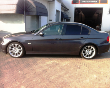 VERKOCHT  BMW 320 D * ALU VELGEN * SPOTUITLAAT * GEKEURD * GARANTIE