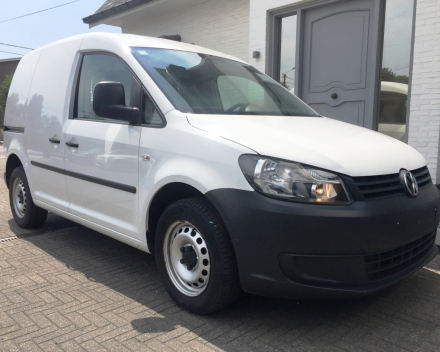 VERKOCHT  VOLKSWAGEN CADDY 1,6 TDI  / LICHTEVRACHT / GEKEURD + GARANTIE