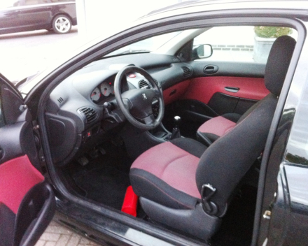 VERKOCHT PEUGEOT 206 1,1BENZINE * 3 DEURS * GEKEURD * GARANTIE