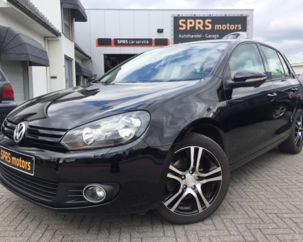 VERKOCHT  VOLKSWAGEN GOLF 6 5 DEURS BENZINE 17&quot; ALU VELGEN