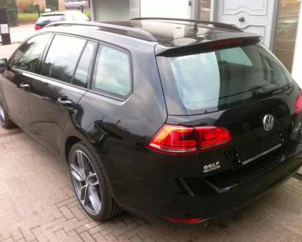 VERKOCHT VOLKSWAGEN GOLF 7 * NAVIGATIE * PDC * SLECHTS 78100 KM * GEKEURD * GARANTIE