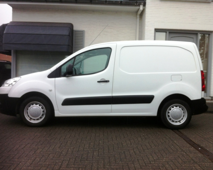 VERKOCHT  PEUGEOT PARTNER 1,6 HDI LICHTE VRACHT * GEKEURD * GARANTIE