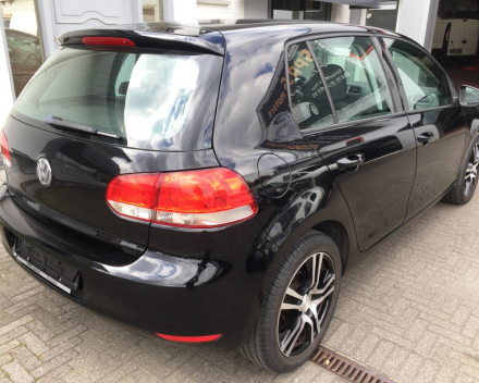 VERKOCHT  VOLKSWAGEN GOLF 6 5 DEURS BENZINE 17&quot; ALU VELGEN