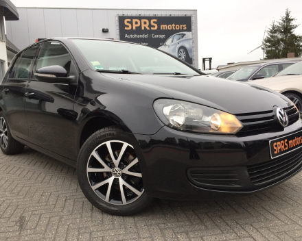 VERKOCHT  VOLKSWAGEN GOLF 6 / 5 DEURS / ALU VELGEN / AIRCO / GEKEURD VOOR VERKOOP