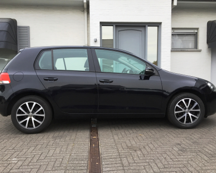 VERKOCHT  VOLKSWAGEN GOLF 6 / 5 DEURS / ALU VELGEN / AIRCO / GEKEURD VOOR VERKOOP