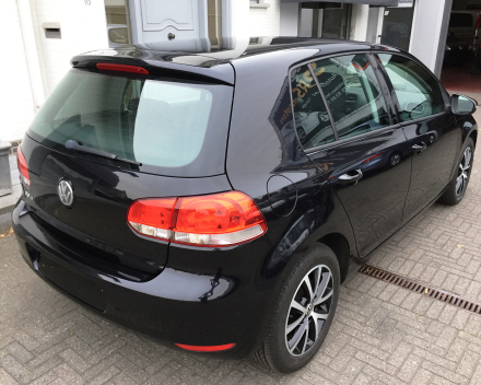 VERKOCHT  VOLKSWAGEN GOLF 6 / 5 DEURS / ALU VELGEN / AIRCO / GEKEURD VOOR VERKOOP