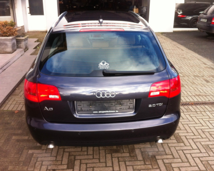 VERKOCHT  AUDI A6 2,0 TDI AVANT