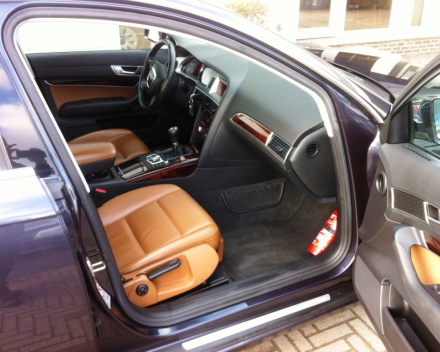 VERKOCHT  AUDI A6 2,0 TDI AVANT