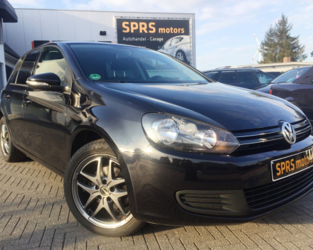 VERKOCHT VOLKSWAGEN GOLF 6 1400 BENZINE ZWART ALU PDC GEKEURD