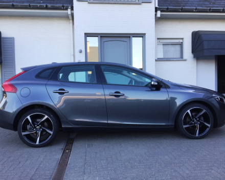 VERKOCHT VOLVO V40 BJ2013 / SLECHTS 56298 KM  / 1,6DIESEL / 18&quot; VELGEN / CAMERA / CRUISECONTROL / GARANTIE