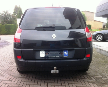 VERKOCHT RENAULT MEGANE GRANDSCENIC 1,6BENZ * GEKEURD * GARANTIE