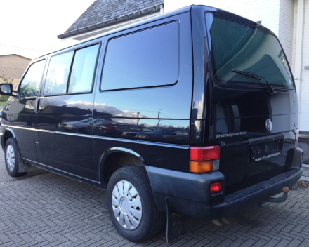 VERKOCHT VOLKSWAGEN TRANSPORTER 2,5 TDI DUBBELE CABINE