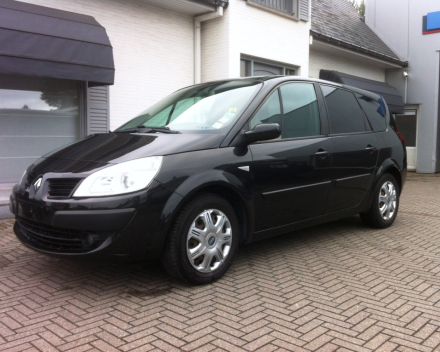 VERKOCHT RENAULT MEGANE GRANDSCENIC 1,6BENZ * GEKEURD * GARANTIE