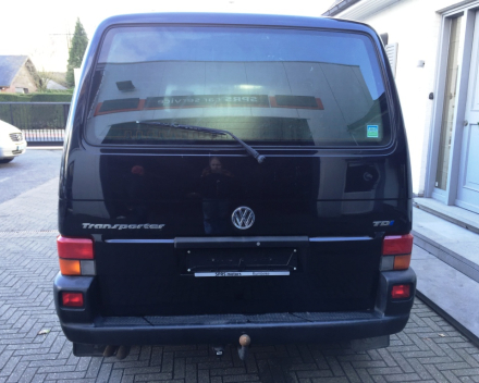 VERKOCHT VOLKSWAGEN TRANSPORTER 2,5 TDI DUBBELE CABINE