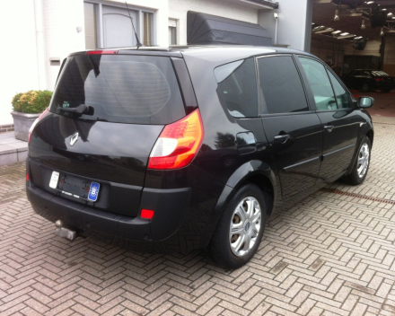 VERKOCHT RENAULT MEGANE GRANDSCENIC 1,6BENZ * GEKEURD * GARANTIE