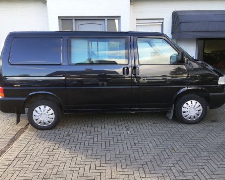 VERKOCHT VOLKSWAGEN TRANSPORTER 2,5 TDI DUBBELE CABINE