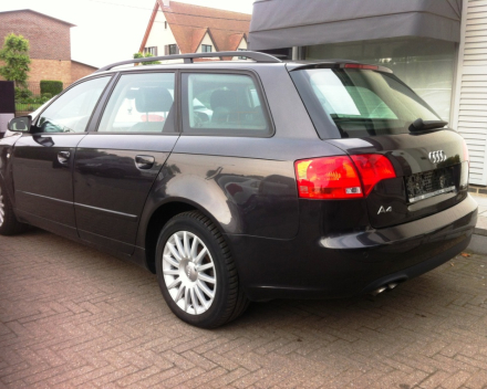 VERKOCHT AUDI A4 AVANT * LEDER * PDC * CRUISE * GEKEURD * GARANTIE