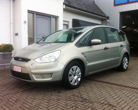 VERKOCHT FORD S-MAX 1,8TDCI  * GEKEURD * GARANTIE